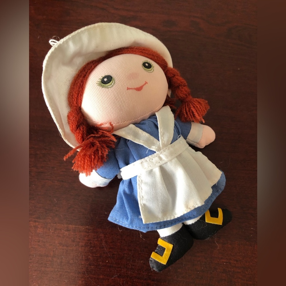 Vintage Russ Berrie Pilgrims Girl Thanksgiving Hanging Decoration 5.5”